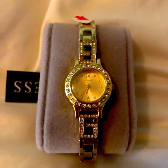Guess | Accessories | Guess Gold Watch Womens New With Tag  display picture 2